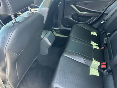 Used 2019 Volkswagen Jetta SE FWD image 17
