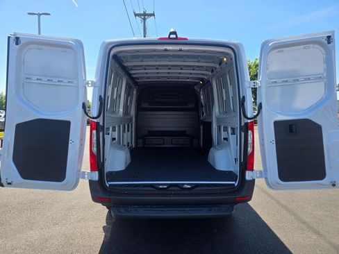 New 2026 Mercedes-Benz Sprinter 2500 image 52