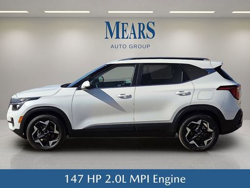 Used 2024 Kia Seltos EX image 3