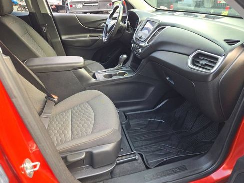 Used 2020 Chevrolet Equinox LT AWD/4WD image 7