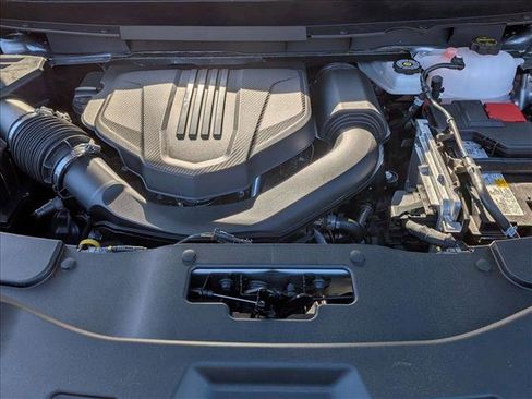 New 2026 Chevrolet Traverse LT w/ Sun and Wheel Package image 18