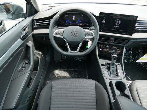 New 2025 Volkswagen Jetta S image 7