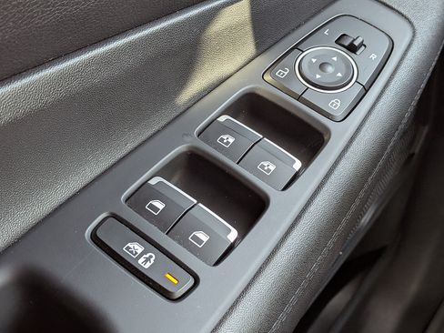 Used 2023 Hyundai Santa Fe SEL w/ Winter Weather Package FWD image 38