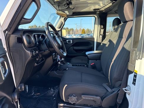 Used 2023 Jeep Wrangler Sport image 20