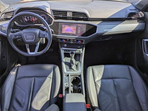 Used 2020 Audi Q3 2.0T Premium Plus w/ Premium Plus Package image 15