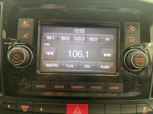 Used 2021 RAM ProMaster City Tradesman image 16