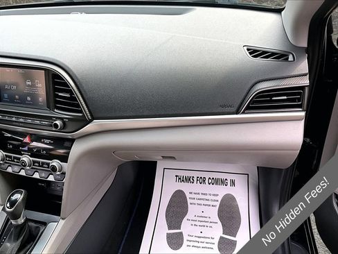 Used 2020 Hyundai Elantra SEL FWD image 13