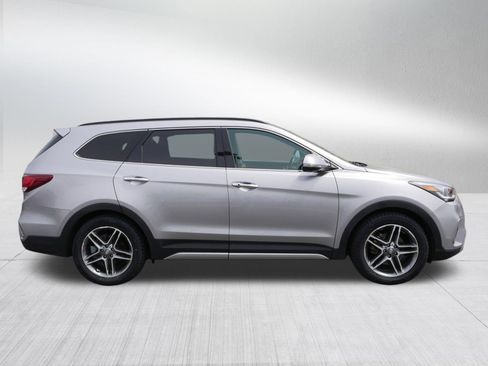Used 2017 Hyundai Santa Fe Limited AWD/4WD image 8