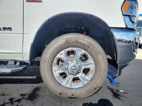 Used 2024 RAM 2500 Big Horn image 9