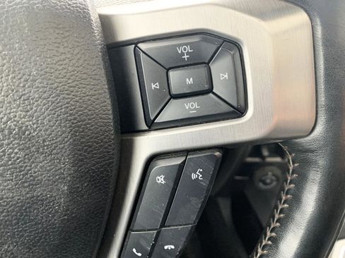 Used 2020 Ford F250 Platinum image 12