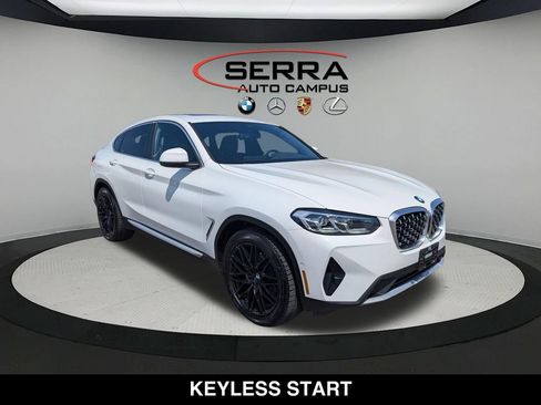 Used 2022 BMW X4 xDrive30i AWD/4WD image 15