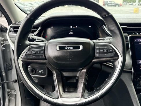 Used 2021 Jeep Grand Cherokee L Limited image 11