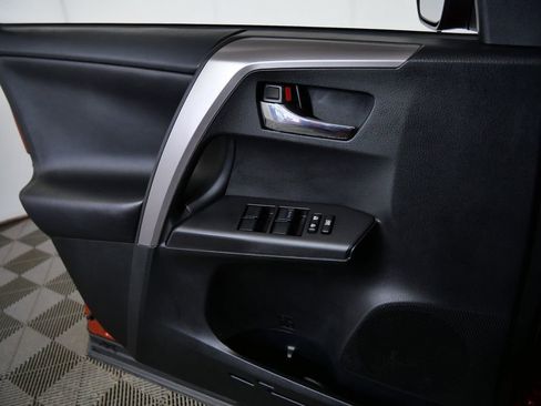 Used 2016 Toyota RAV4 XLE image 26
