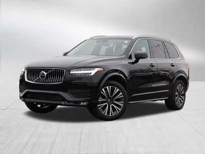 Used 2021 Volvo XC90 T6 Momentum w/ Advanced Package