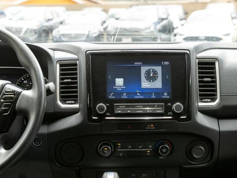 Used 2022 Nissan Frontier SV RWD image 21