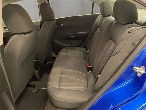 Used 2017 Chevrolet Sonic LT FWD image 8