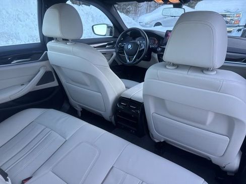 Used 2022 BMW 540i xDrive w/ Premium Package AWD/4WD image 30