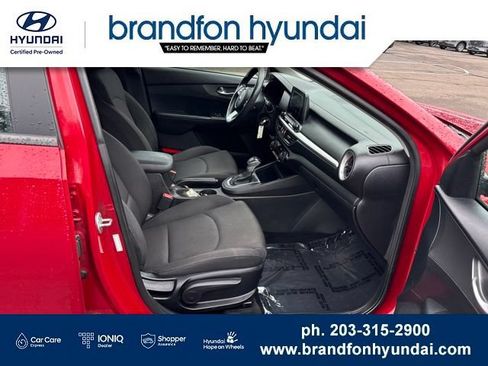 Used 2019 Kia Forte LXS FWD image 27