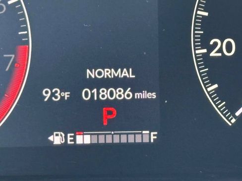Used 2024 Honda HR-V EX-L image 24