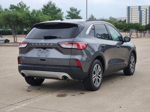 Used 2021 Ford Escape SEL w/ Technology Package FWD image 5