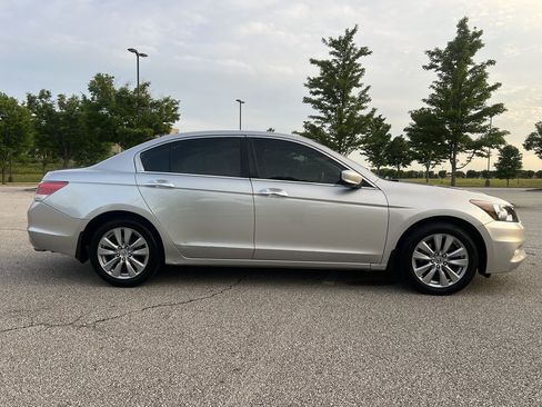Used 2012 Honda Accord EX-L image 6