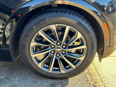Used 2024 Cadillac Lyriq Sport RWD image 7
