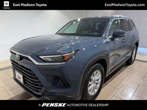 Certified 2024 Toyota Grand Highlander AWD image 1
