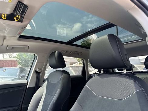 New 2026 Volkswagen Taos SE AWD/4WD image 16