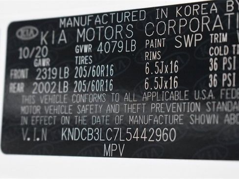 Used 2020 Kia Niro LX image 15