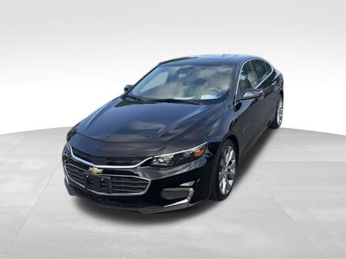 Used 2016 Chevrolet Malibu Premier w/ Driver Confidence Package II FWD image 38