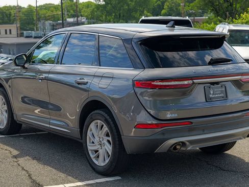 Used 2023 Lincoln Corsair AWD image 5