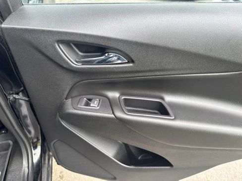 Used 2019 Chevrolet Equinox LT FWD image 39
