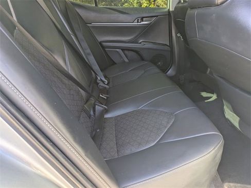 Used 2022 Toyota Camry XSE w/ Carpet Mat Package (TMS) image 27