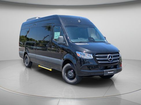 New 2026 Mercedes-Benz Sprinter 2500 image 1