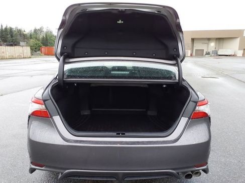 Used 2018 Toyota Camry SE w/ Protection Package (Q2) FWD image 23