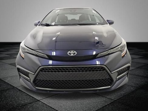 Used 2021 Toyota Corolla SE w/ SE Premium Package FWD image 2