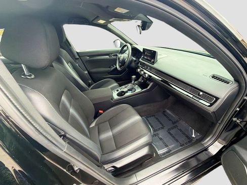 Certified 2023 Honda Civic Sport image 30