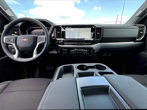 New 2025 Chevrolet Silverado 1500 LT image 10