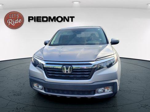 Used 2018 Honda Ridgeline RTL-E image 2