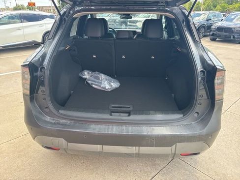 New 2026 Nissan Kicks SR w/ Cold Weather Package FWD image 7