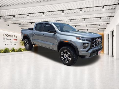 Used 2023 GMC Canyon AT4 w/ AT4 Premium Package AWD/4WD image 1