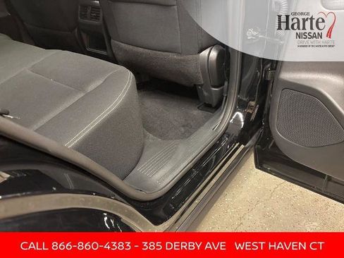 Certified 2023 Nissan Rogue S image 30