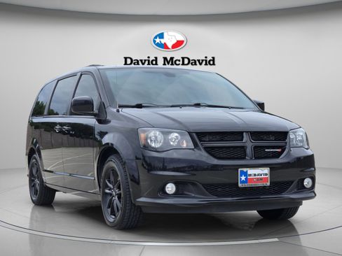 Used 2020 Dodge Grand Caravan SE FWD image 7