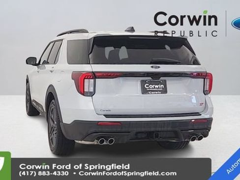 New 2026 Ford Explorer ST w/ Sun And Sound Package image 8
