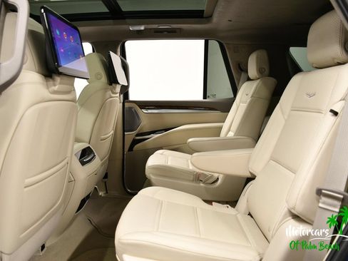 Used 2025 Cadillac Escalade Sport Platinum AWD/4WD image 60