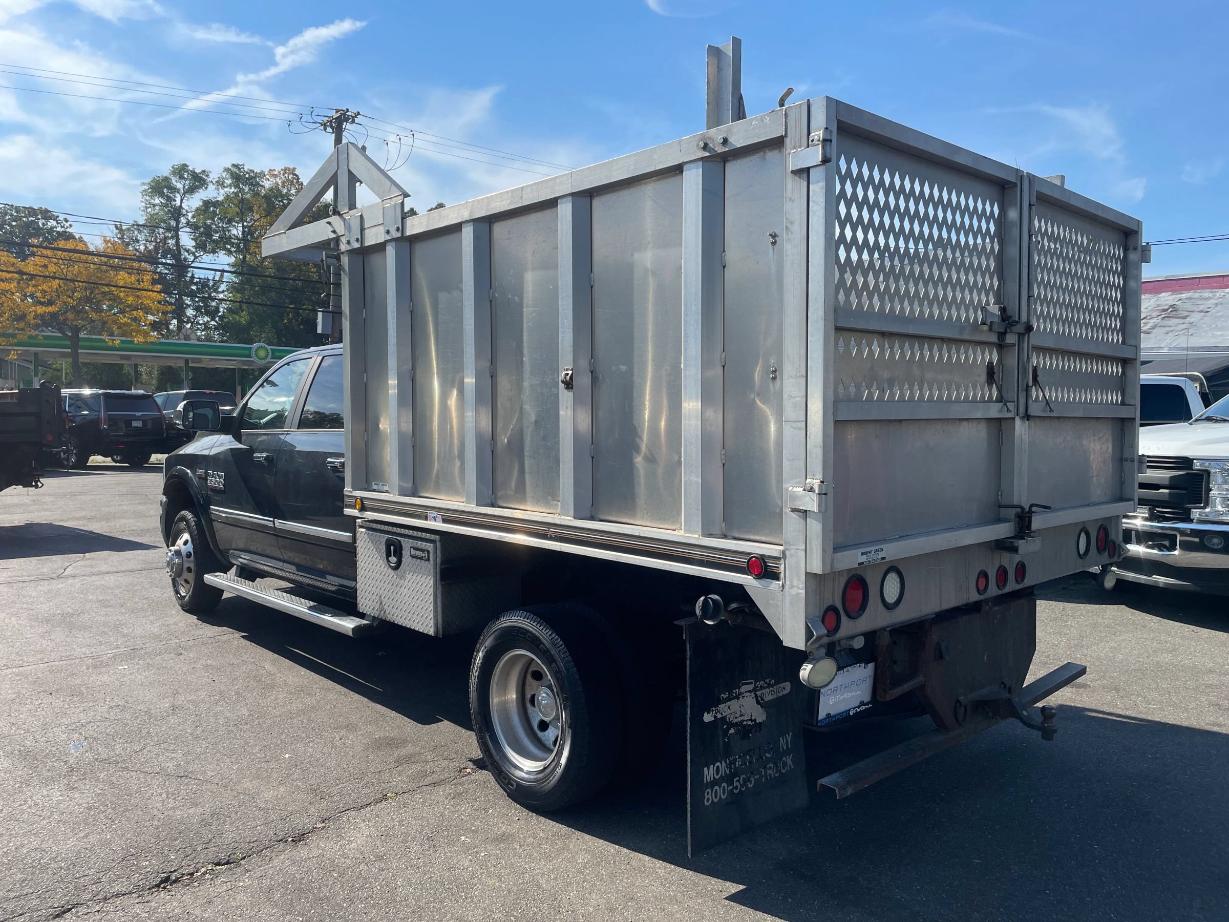 Used 2018 RAM 3500 Laramie AWD/4WD image 3