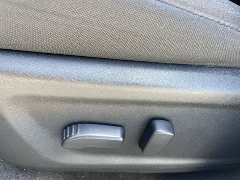 Used 2025 Nissan Altima 2.5 SV FWD image 24