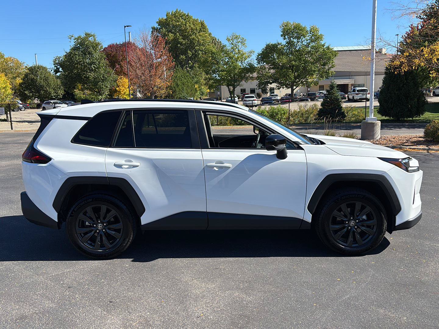 Used 2026 Toyota RAV4 XLE Premium AWD/4WD image 10