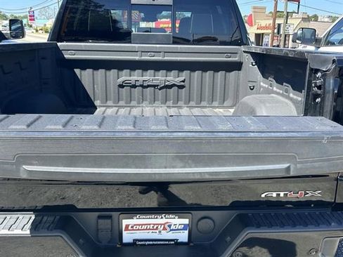 Used 2022 GMC Sierra 1500 AT4X image 10
