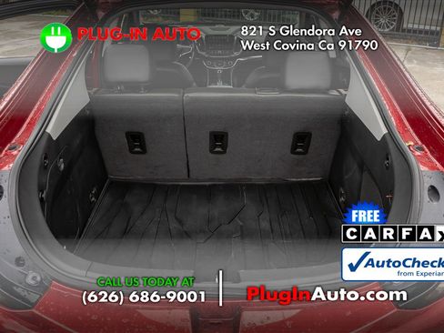 Used 2018 Chevrolet Volt Premier w/ Driver Confidence Package image 10